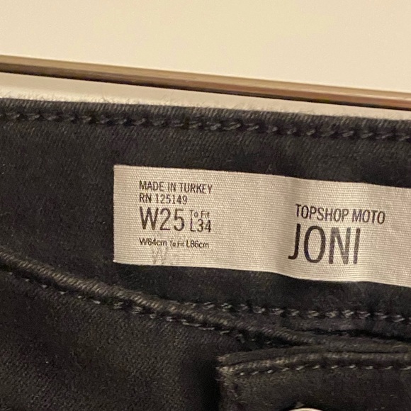 LAST DAY TI BUY!! TOPSHOP JONI JEANS. Last day to buy - Picture 3 of 4